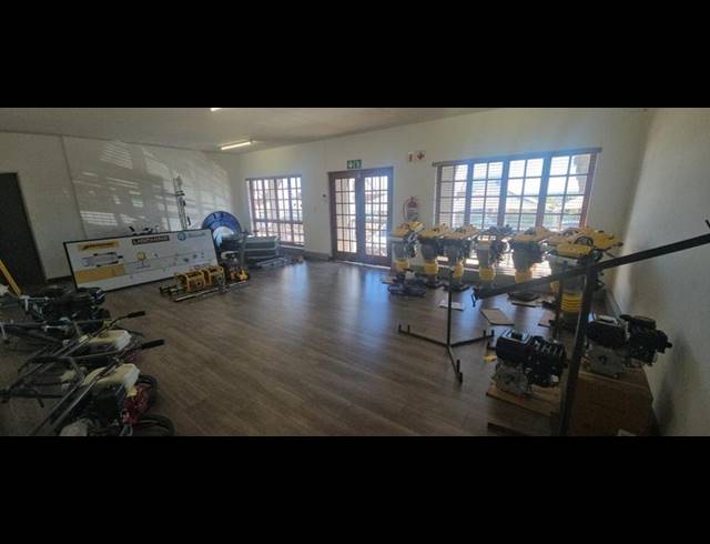 INDUSTRIAL PROPERTY TO RENT IN ALLANDALE